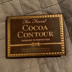 Too Faced Cocoa Contour palette